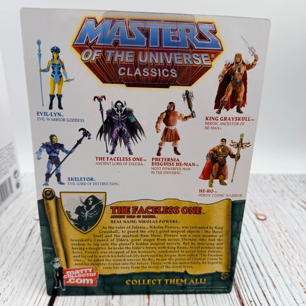 Mattel Masters of the Universe Classics The Faceless One Figure T5796‎ 2010